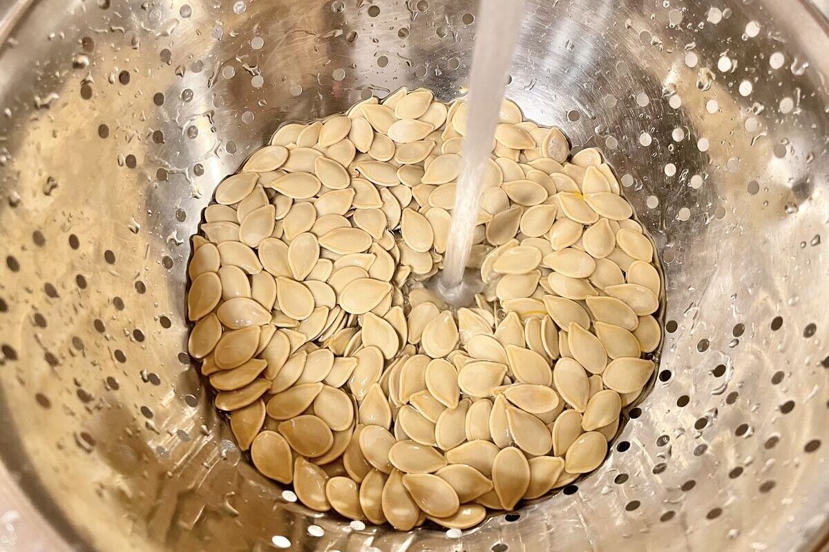 Clean pumpkin seeds. 