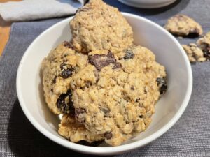 Oatmeal cookies in a bowl.